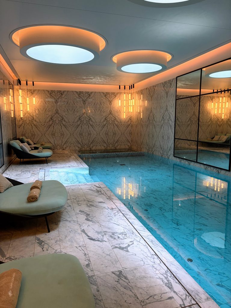 Le magnifique Spa Oria accueille une nouvelle marque de cosmétiques © Whataboutnice.fr